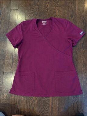 Cherokee Workwear Women’s Scrub Top – Burgundy V-Neck Shirt Size L